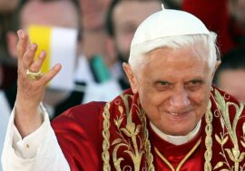 BenedictusXVI.com – сайт, присвячений Папі Бенедикту XVI