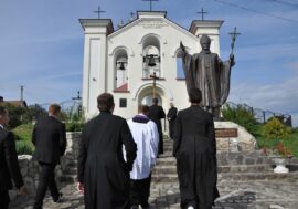 Навчання львівських семінаристів стартувало з пішого паломництва