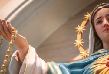 8 червня – відновлення присвячення Серцю Марії