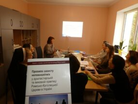 Тренінг з правил захисту неповнолітніх у Гімназії ім. Івана Павла ІІ