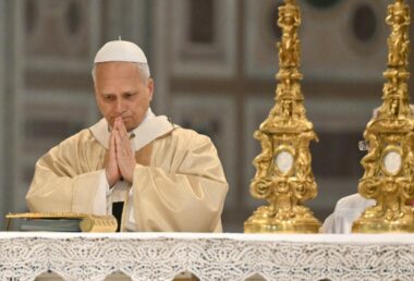 Папа прийняв постраждалих від насильства з боку представників духовенства