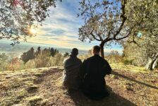 Людина в сутані