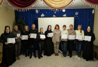 Тренінги з охорони неповнолітніх в католицьких закладах освіти