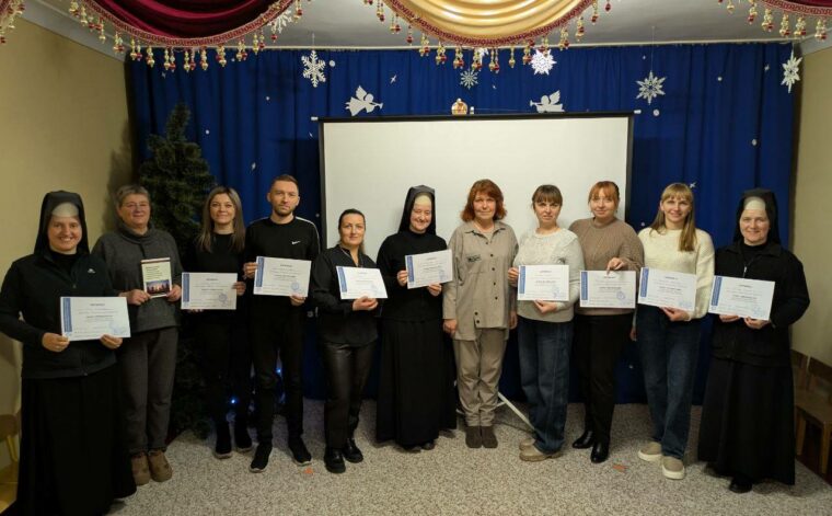 Тренінги з охорони неповнолітніх в католицьких закладах освіти