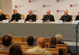 Польща: єпископат створив комісію щодо насильства над неповнолітніми