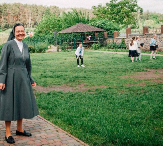 Сестра Анна Заінчковська: увага до дітей – це найкращі ліки та підтримка