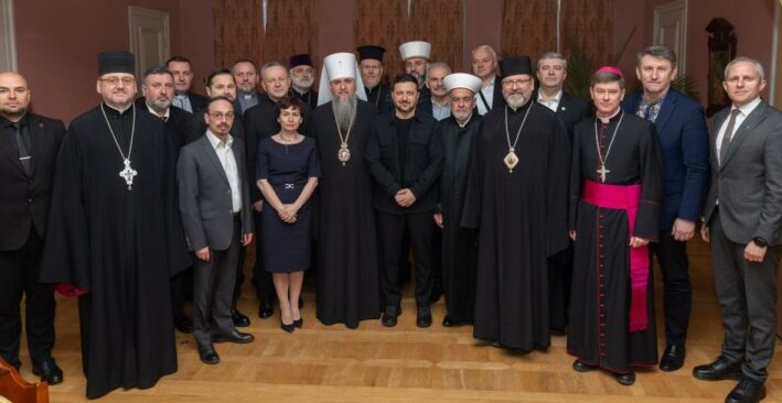 Українці потребують нашої духовної підтримки: члени ВРЦіРО зустрілися з главою держави