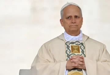 У квітні Лев XIV просить молитися за священників, які переживають кризу