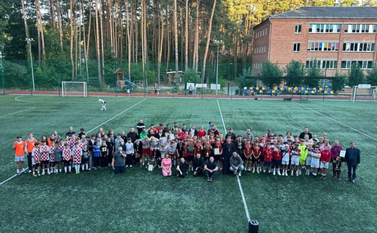 ФУТБОЛЬНИЙ ТУРНІР НА КУБОК ЄПИСКОПА