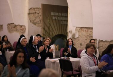 ВСЕУКРАЇНСЬКЕ ПАЛОМНИЦТВО ПЕДАГОГІВ «КОМПАС У ГРУДЯХ»